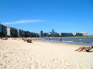 Praia de Pocitos – Montevidéu – Uruguai